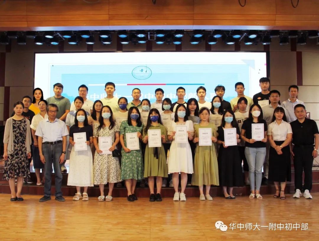 张磊篮球裁判员_张磊篮球运动员_篮球技巧训练师张磊