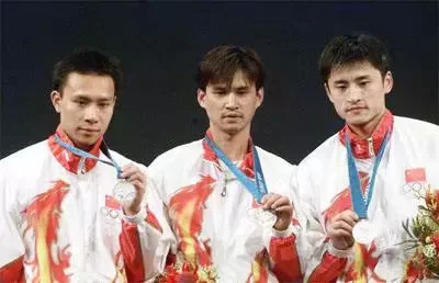 中国男子击剑重剑冠军是谁_中国男子重剑击剑比赛视频_男子冠军击剑重剑中国是第几名